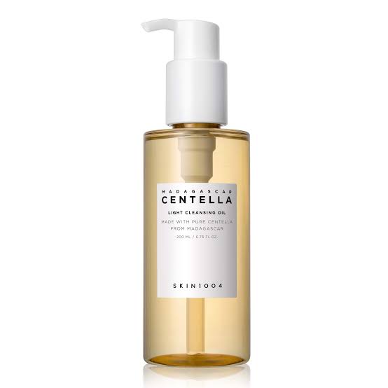 Imagen del producto: MADAGASCAR CENTELLA LIGHT CLEANSING OIL - 200 ml - SKU FPK2MM